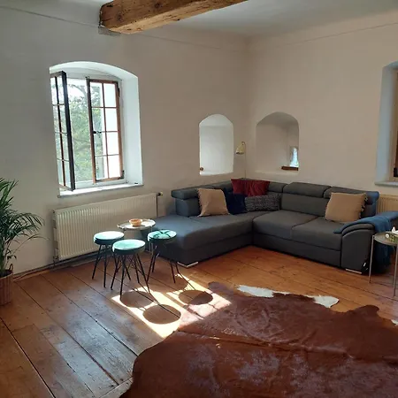 Cool Flat At Renaissance Castle - 3Br Apartment Ilz Exterior photo