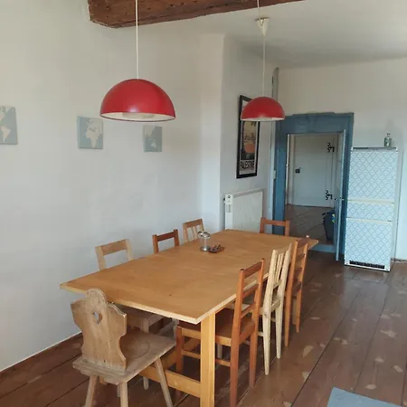 Cool Flat At Renaissance Castle - 3Br Apartment Ilz Exterior photo